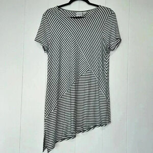 W18 Weekends by Chicos Black & White Striped Asymmetrical Tunic